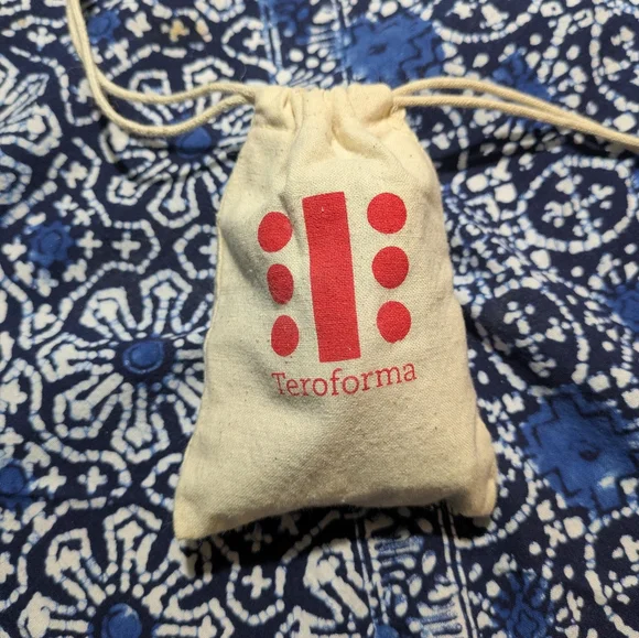 Scotch Rocks ( Free With $50.00 Purchase) - Picture 3 of 3